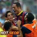 Berkat Adriano Barcelona Menang Telak Melawan Malaga